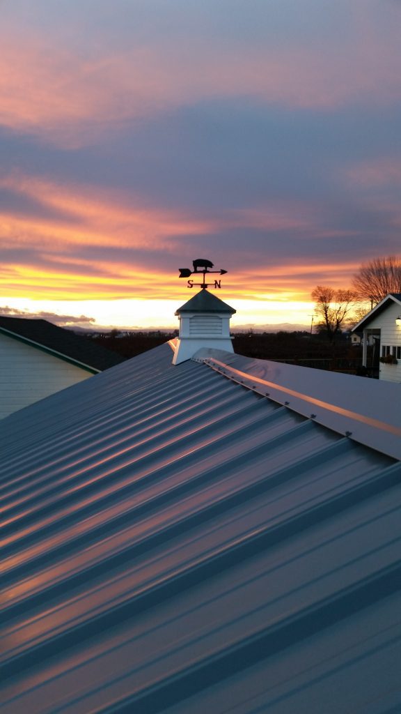 Metal roofing benefits for Kennewick, WA